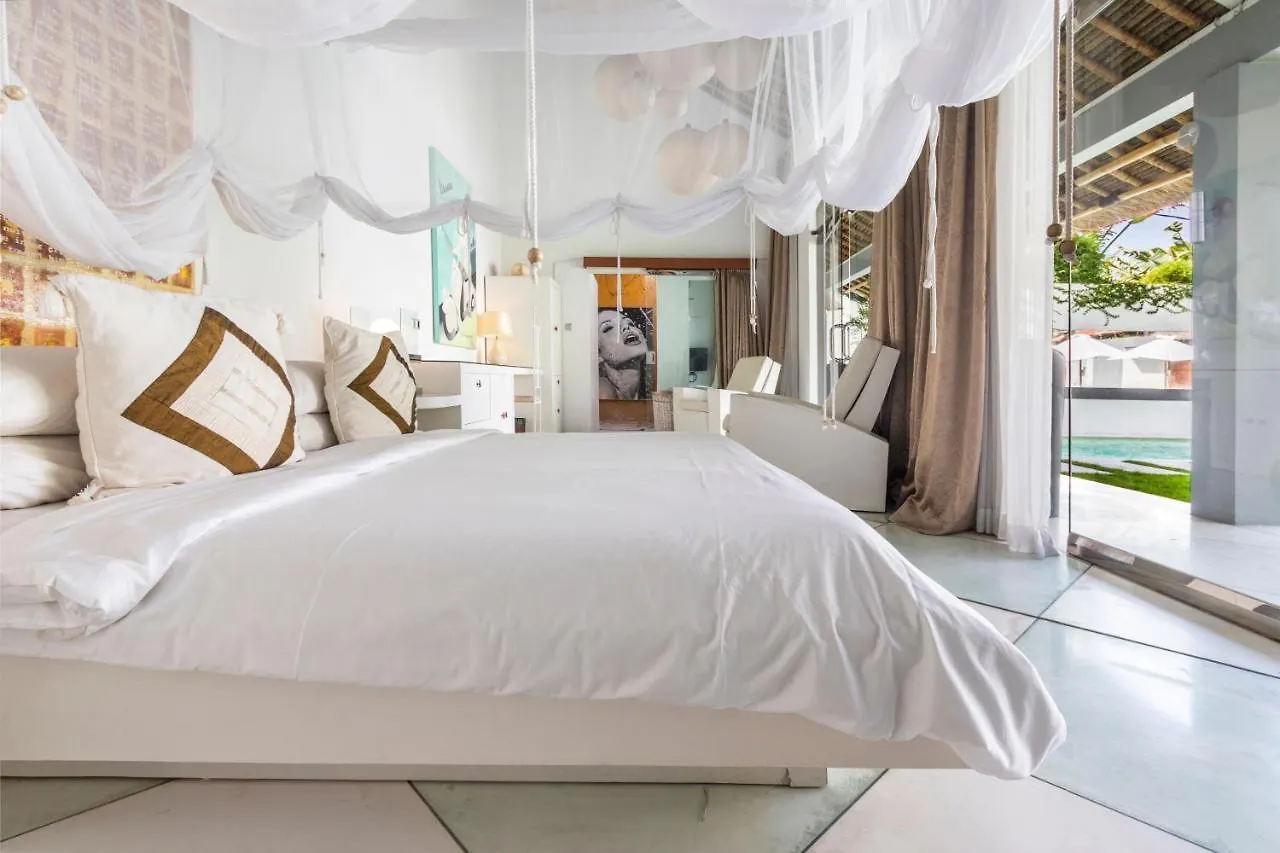 Saga Villas ULTRA Seminyak Indonesia